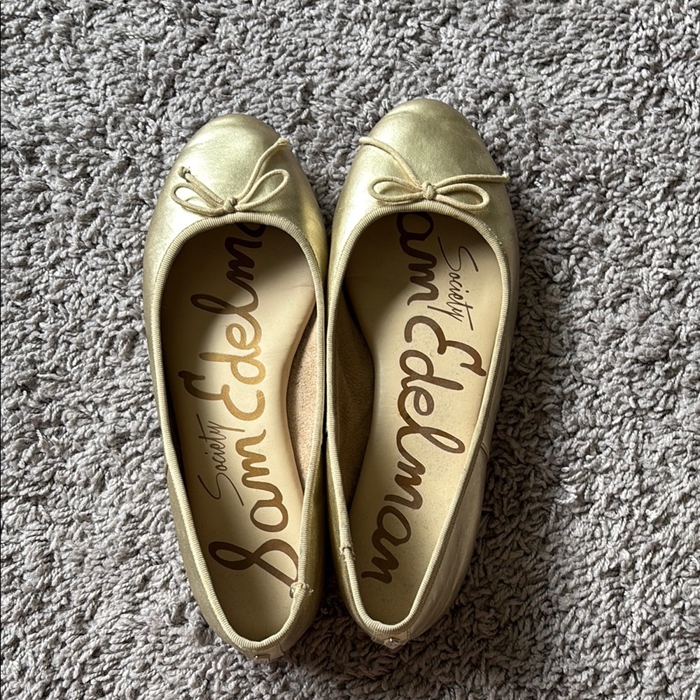 Sam Edelman Gold Loafers Elegant Flats- Size 8.5